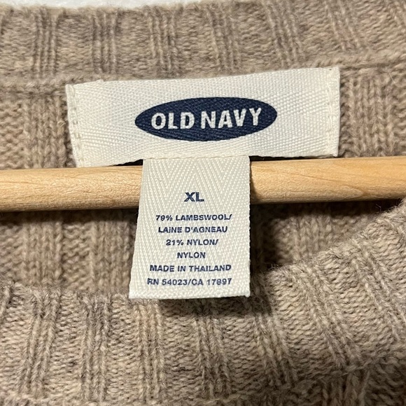 Old Navy Men’s Beige Ribbed Lambswool Blend Sweater - Size XL - Picture 4 of 7
